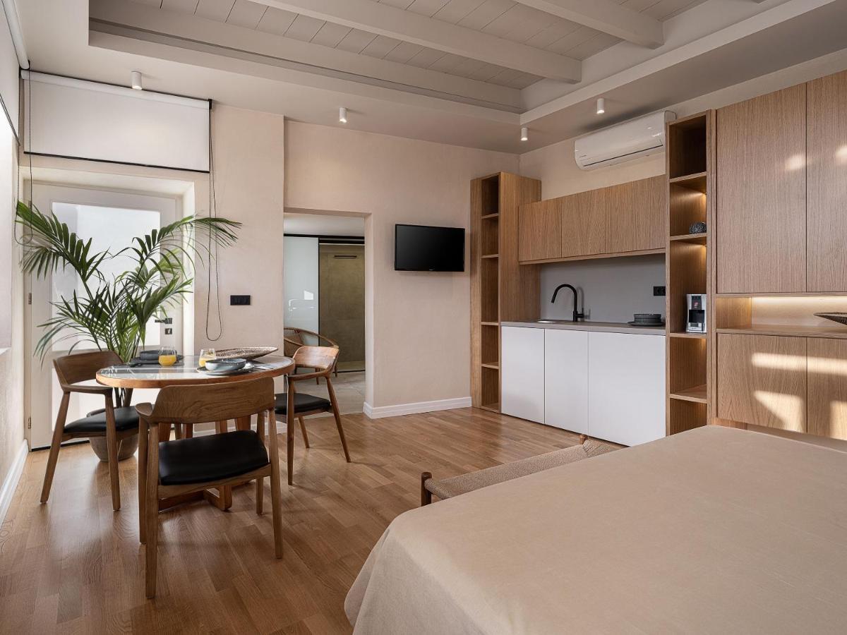 Lithinon Luxury Suites Ханья Экстерьер фото