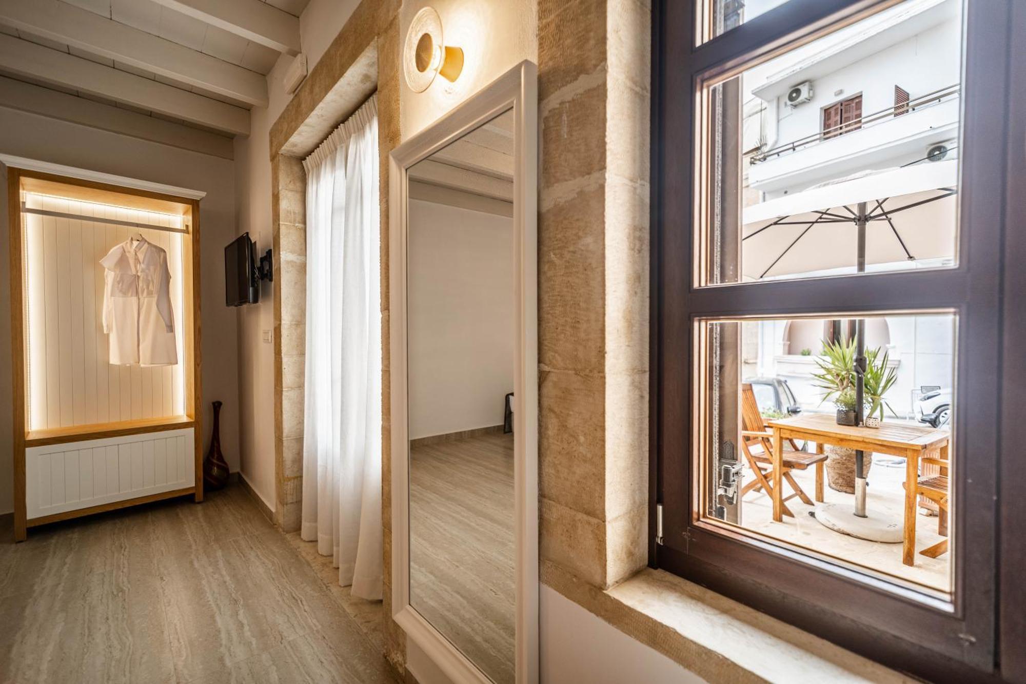 Lithinon Luxury Suites Ханья Экстерьер фото