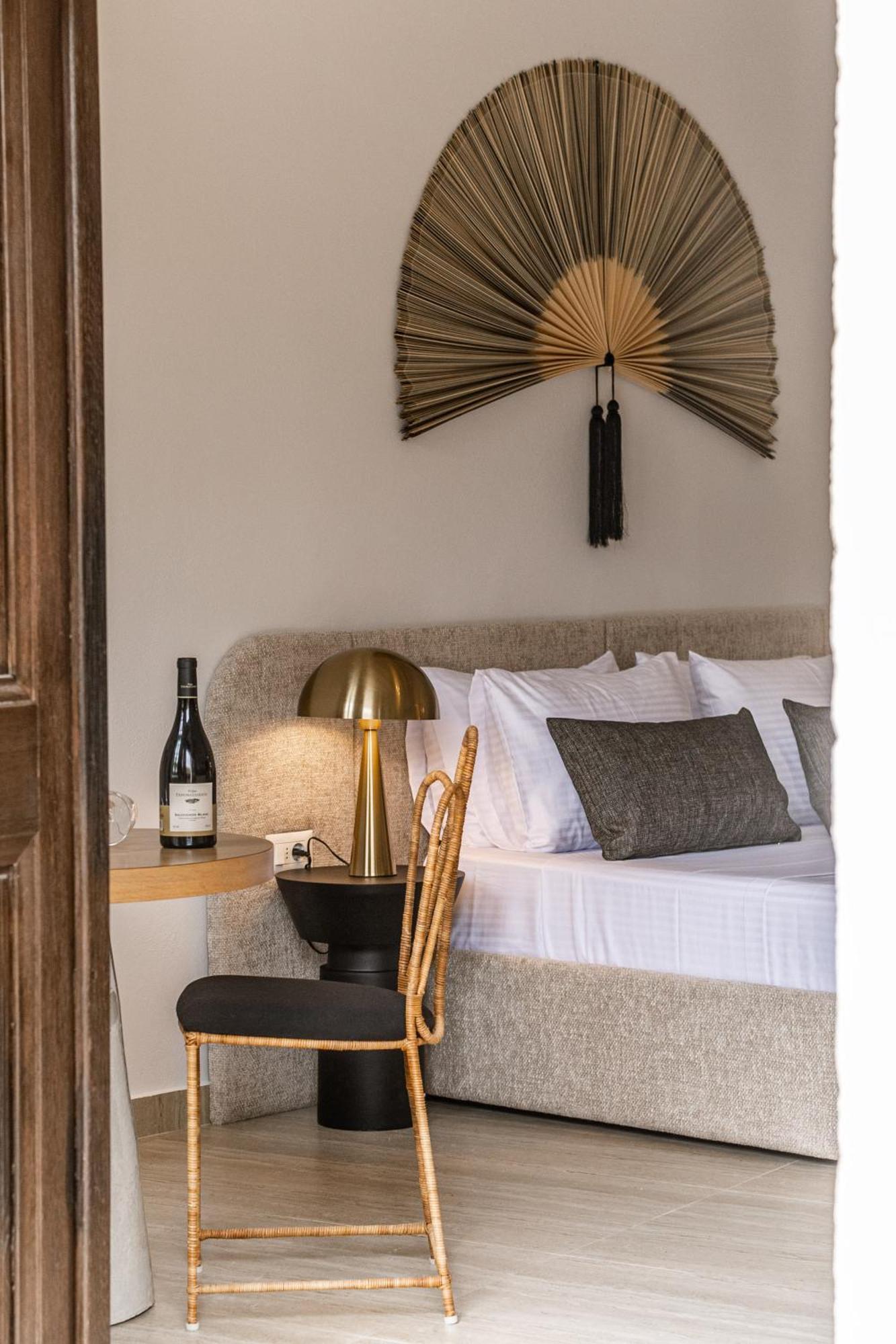 Lithinon Luxury Suites Ханья Экстерьер фото