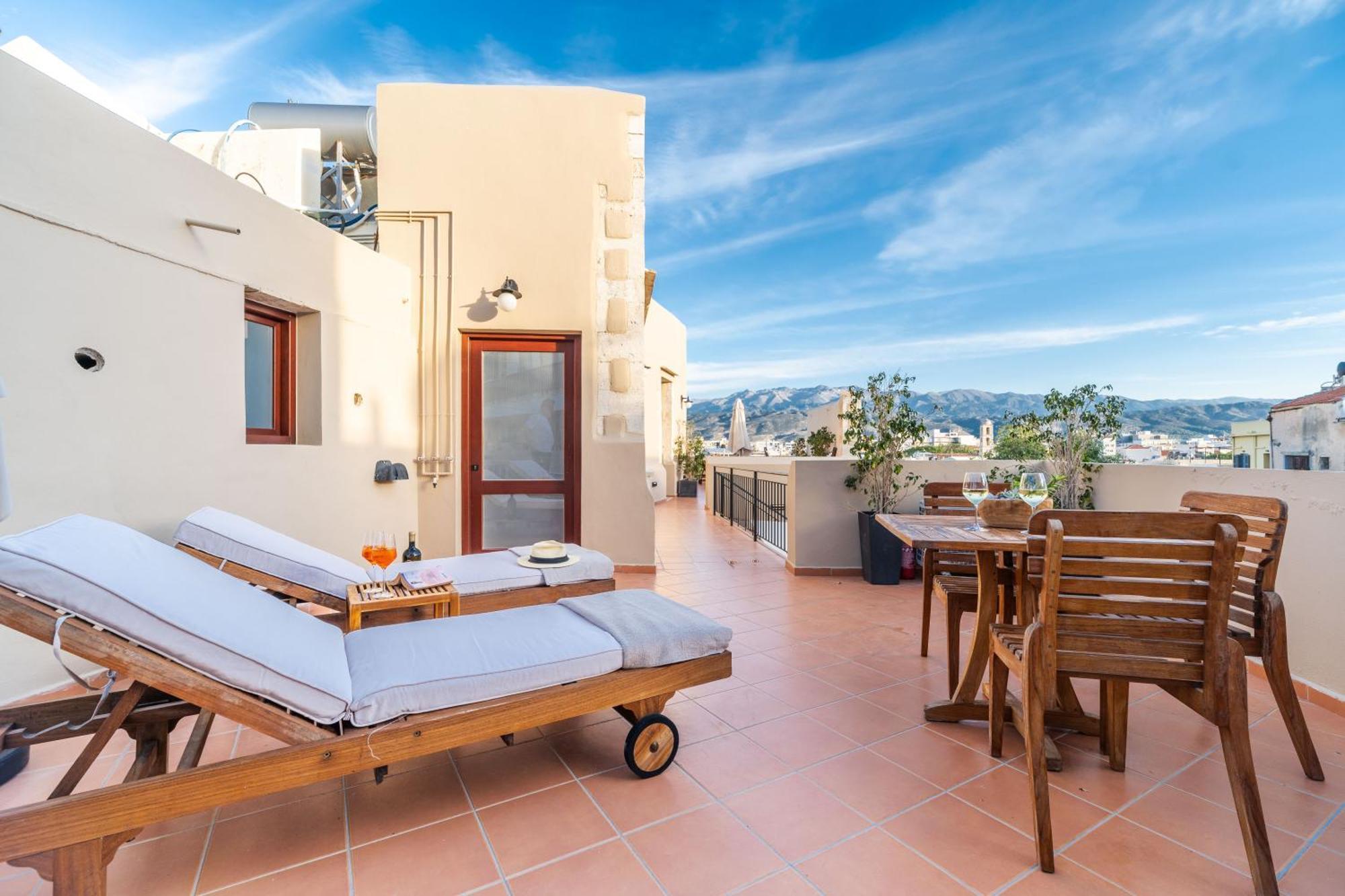 Lithinon Luxury Suites Ханья Экстерьер фото