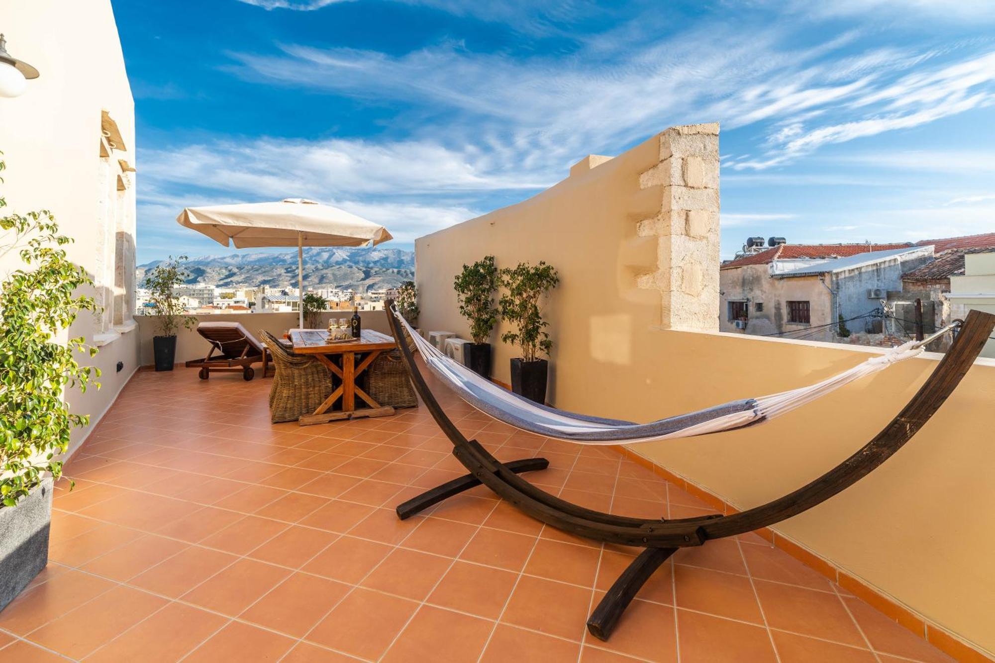 Lithinon Luxury Suites Ханья Экстерьер фото